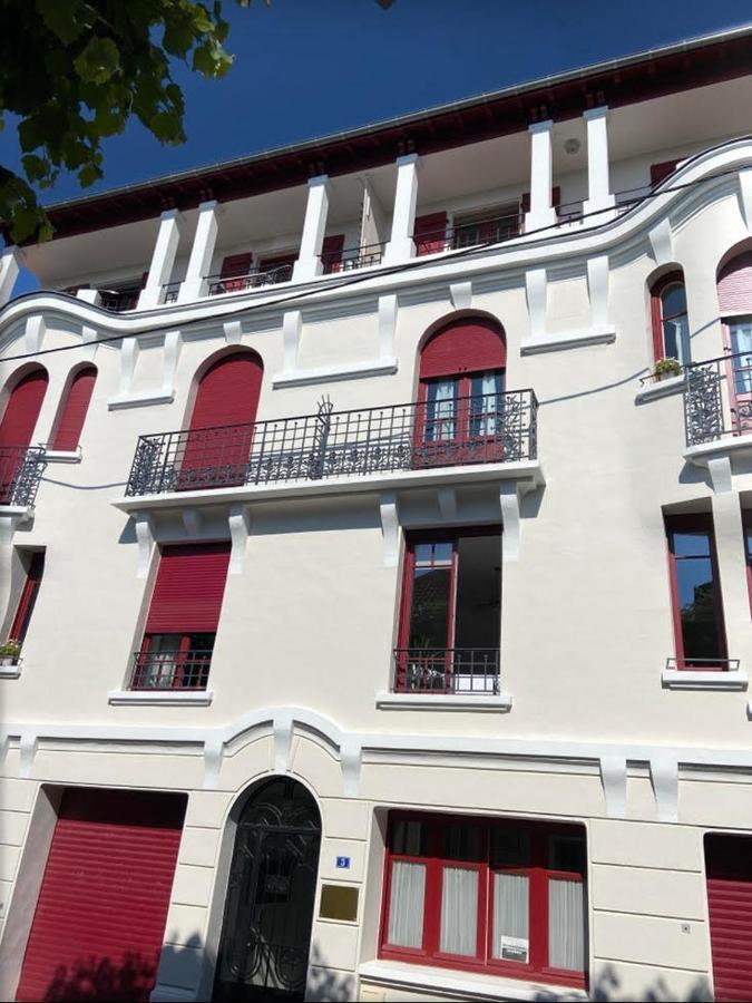 Exceptionnel 3 Pieces Art Deco En Dernier Etage Avec Garage Prive Centre Biarritz Διαμέρισμα Εξωτερικό φωτογραφία